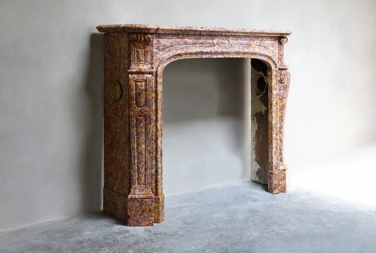 Louis XIV style mantle