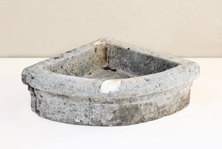 antique sink