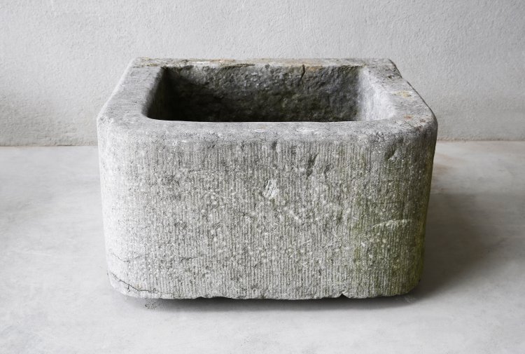 antique sink