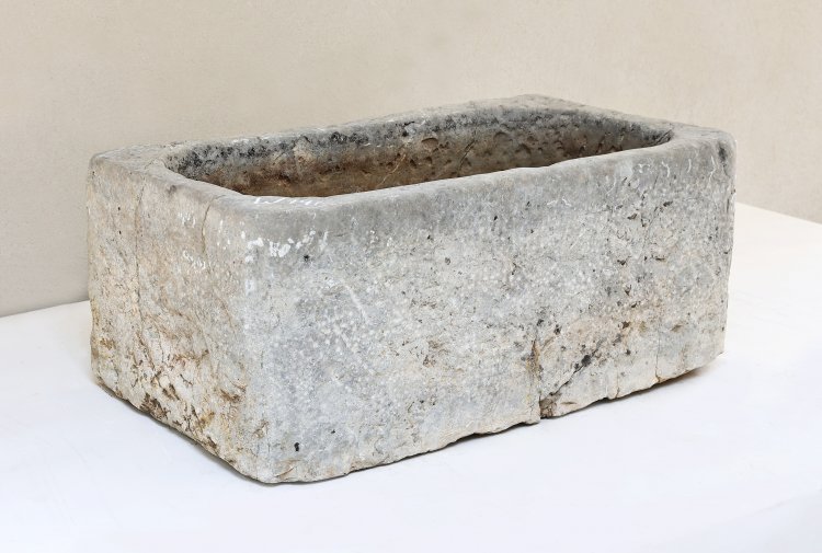 19th century wash basin