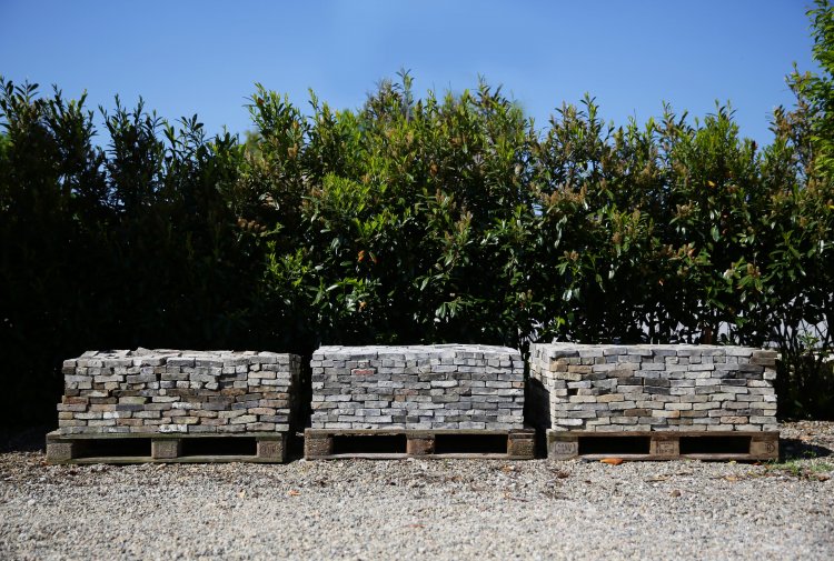 grey old stones for brickwork