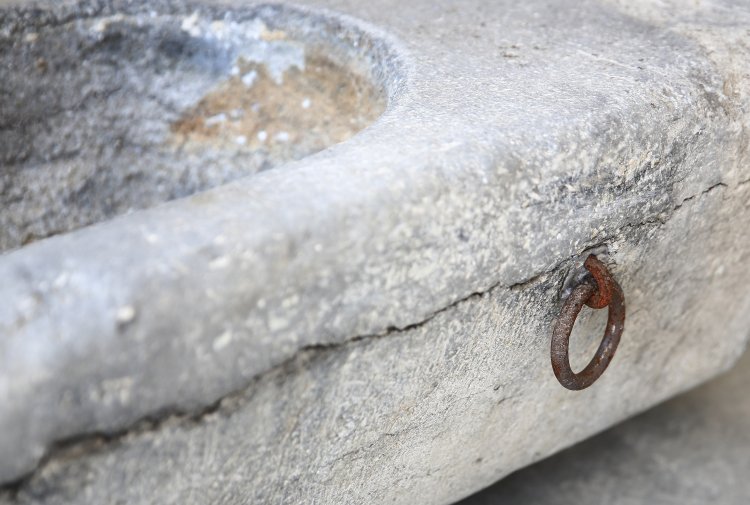 19th century trough