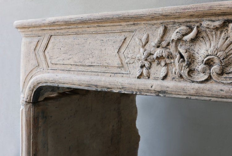 19th century mantle
