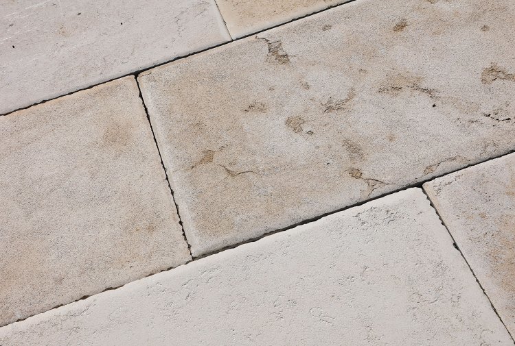french limestone flooring