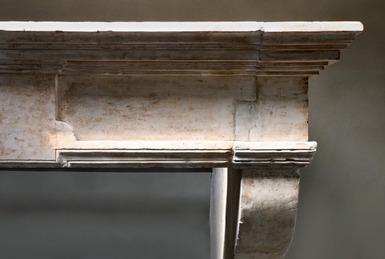 19th century mantle