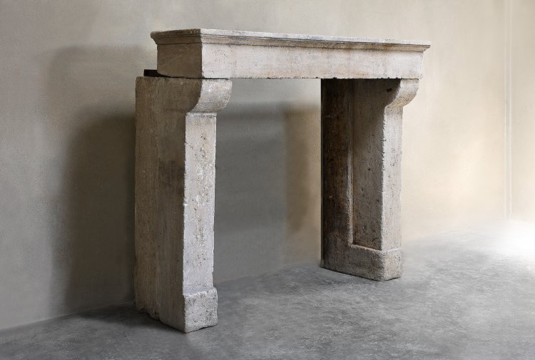19th century mantle