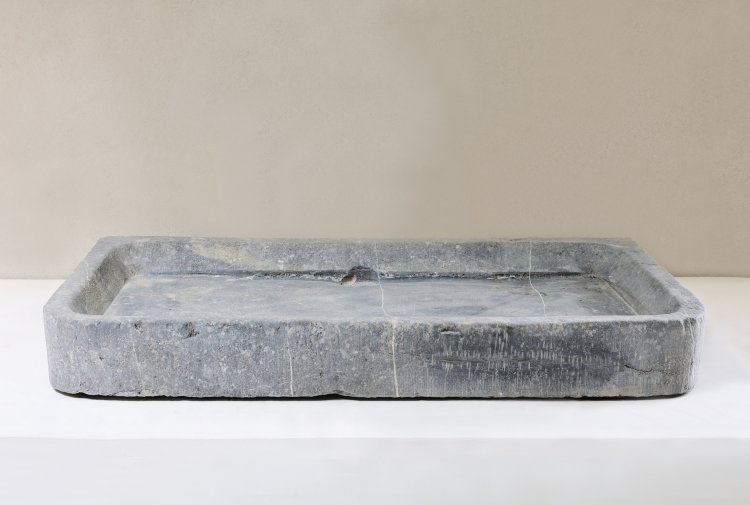 antique sink 