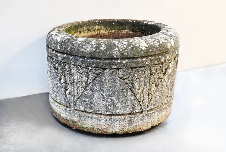 antique well head