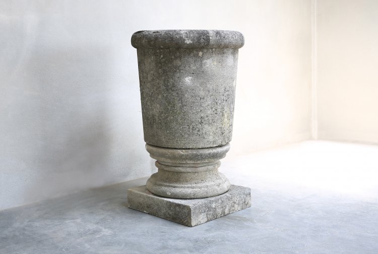 vase of french limestone