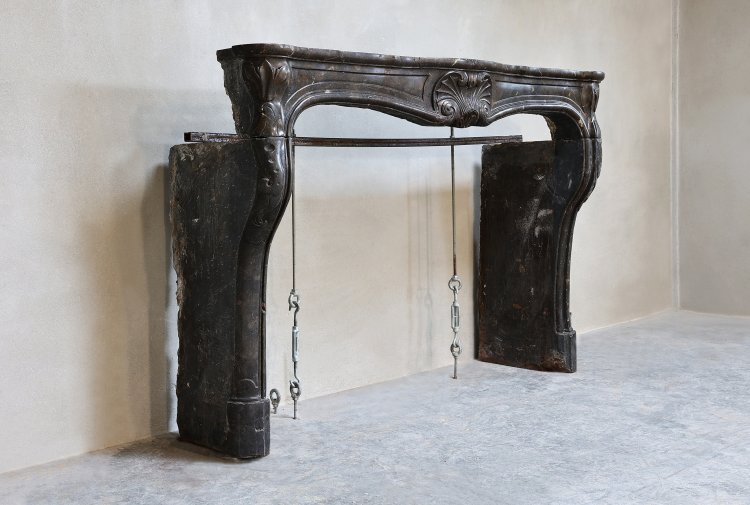 old french mantle