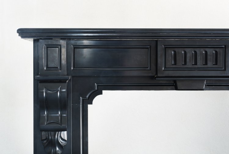 Noir de Mazy fireplace
