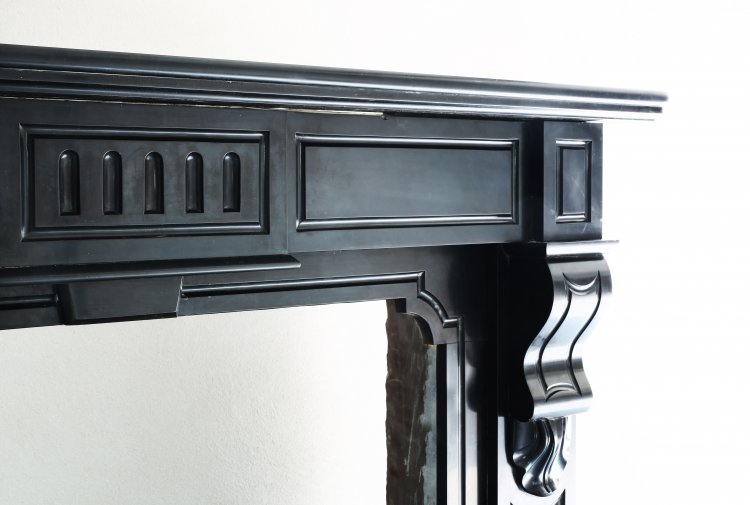 Noir de Mazy fireplace