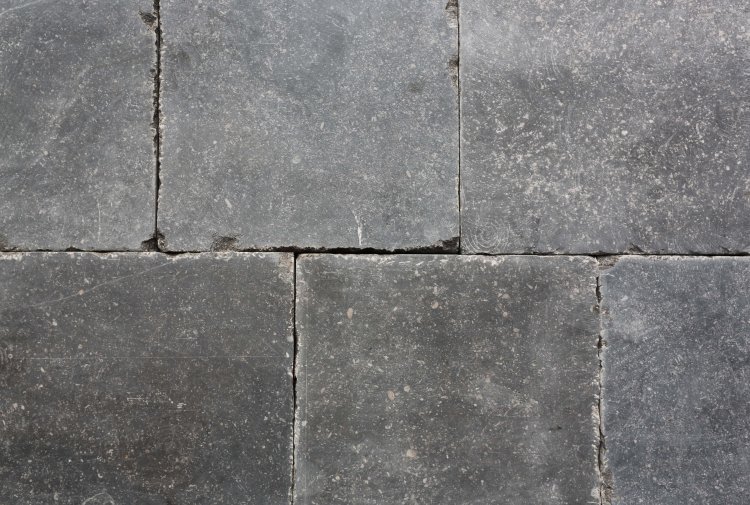 naturel stone flooring