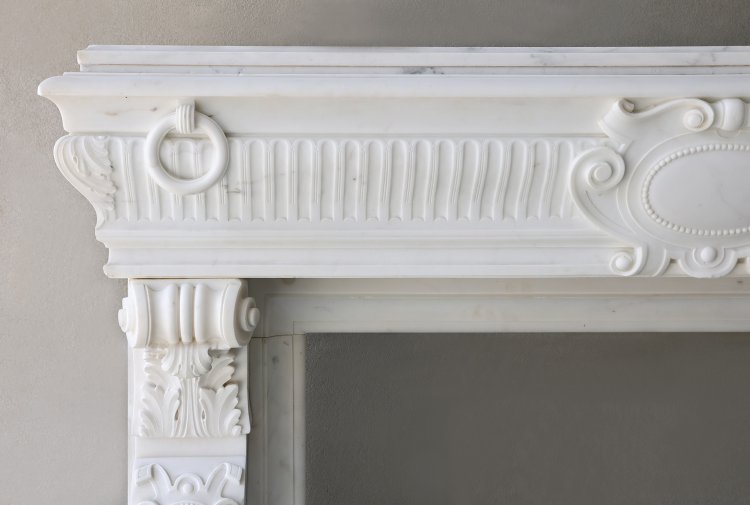 carrara marble mantle