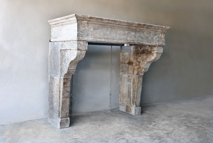 19th century mantle