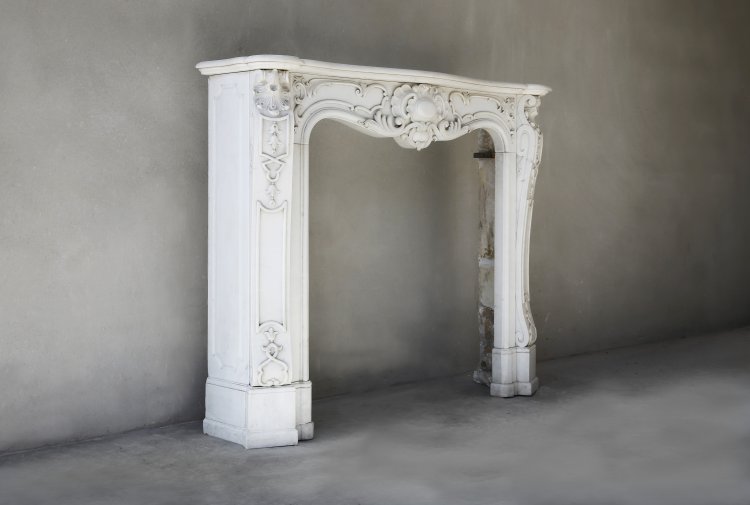 Louis XV mantel surround