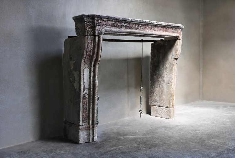 old french mantle