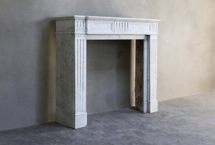 19th century mantle