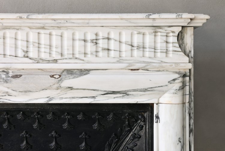 Louis XIV style mantle