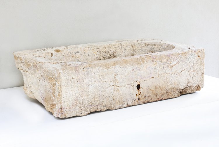 old sink of french limestone