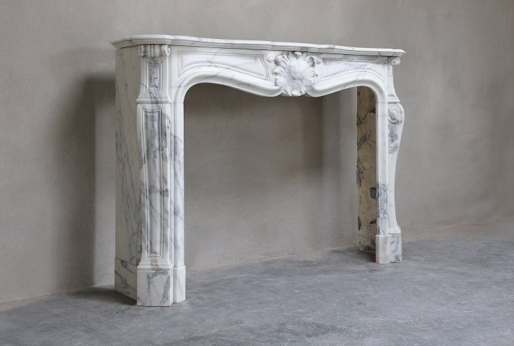 Arabescato marble cheminee