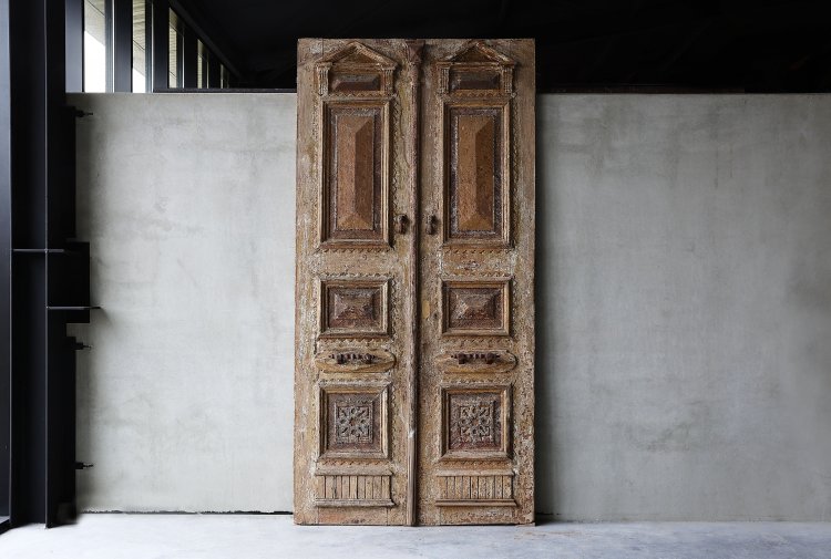 antique egyptian doors