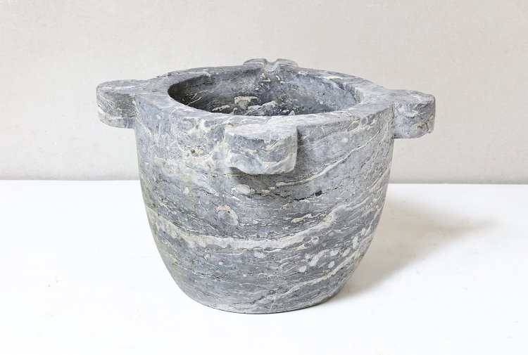 antique mortar