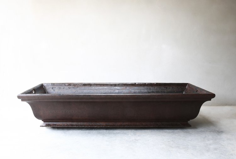 cast iron drinking trough