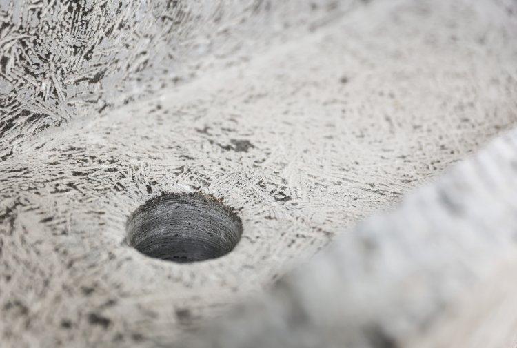 antique sink 
